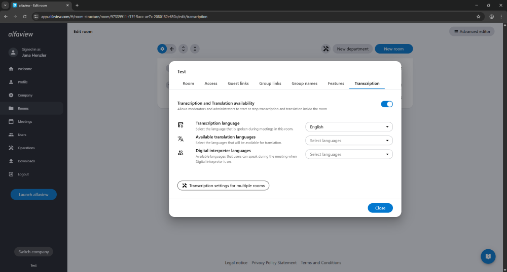 Transcription, translation, and digital interpreting can be activated and edited in rooms. The language settings can be found in the “Transcription and Translation” tab.